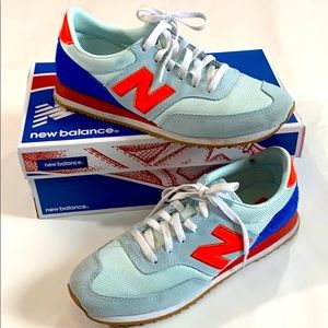 New Balance Classics Traditionnels, Size 9